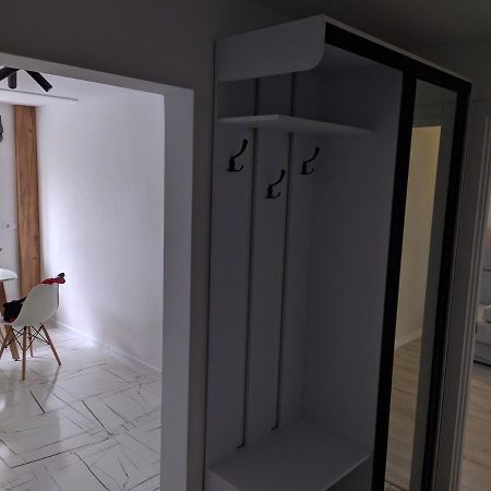 Cozy 75 Apart In Center - 2Х Кімнатна Квартира В Центрі Кропивницького Kropîvnîțkîi Exterior foto