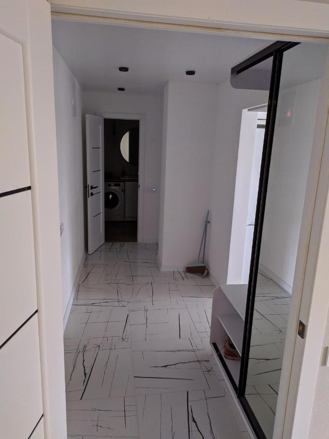 Cozy 75 Apart In Center - 2Х Кімнатна Квартира В Центрі Кропивницького Kropîvnîțkîi Exterior foto