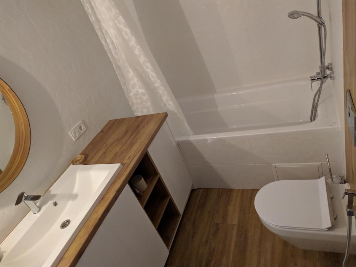 Cozy 75 Apart In Center - 2Х Кімнатна Квартира В Центрі Кропивницького Kropîvnîțkîi Exterior foto