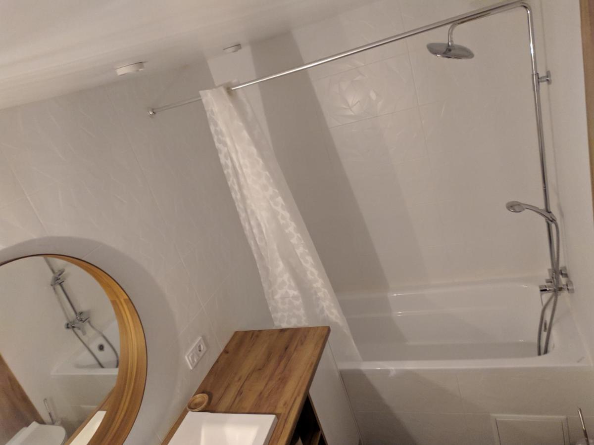 Cozy 75 Apart In Center - 2Х Кімнатна Квартира В Центрі Кропивницького Kropîvnîțkîi Exterior foto