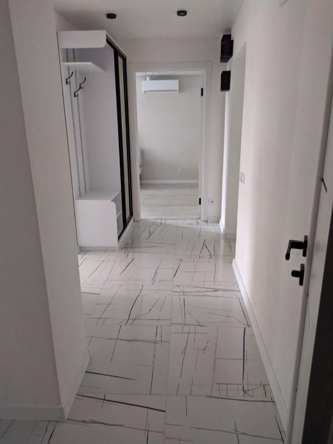 Cozy 75 Apart In Center - 2Х Кімнатна Квартира В Центрі Кропивницького Kropîvnîțkîi Exterior foto